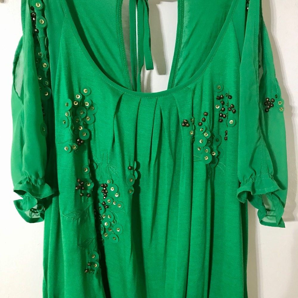 Anthropologie Leifnotes key hole back blouse